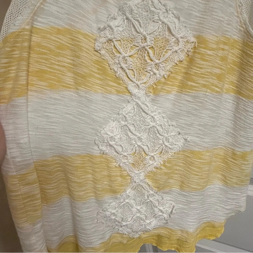 Free People We The Free XS Yellow Stripe Mesh Lace Front Raw Hem Tank Top Y2K - Picture 4 of 10
